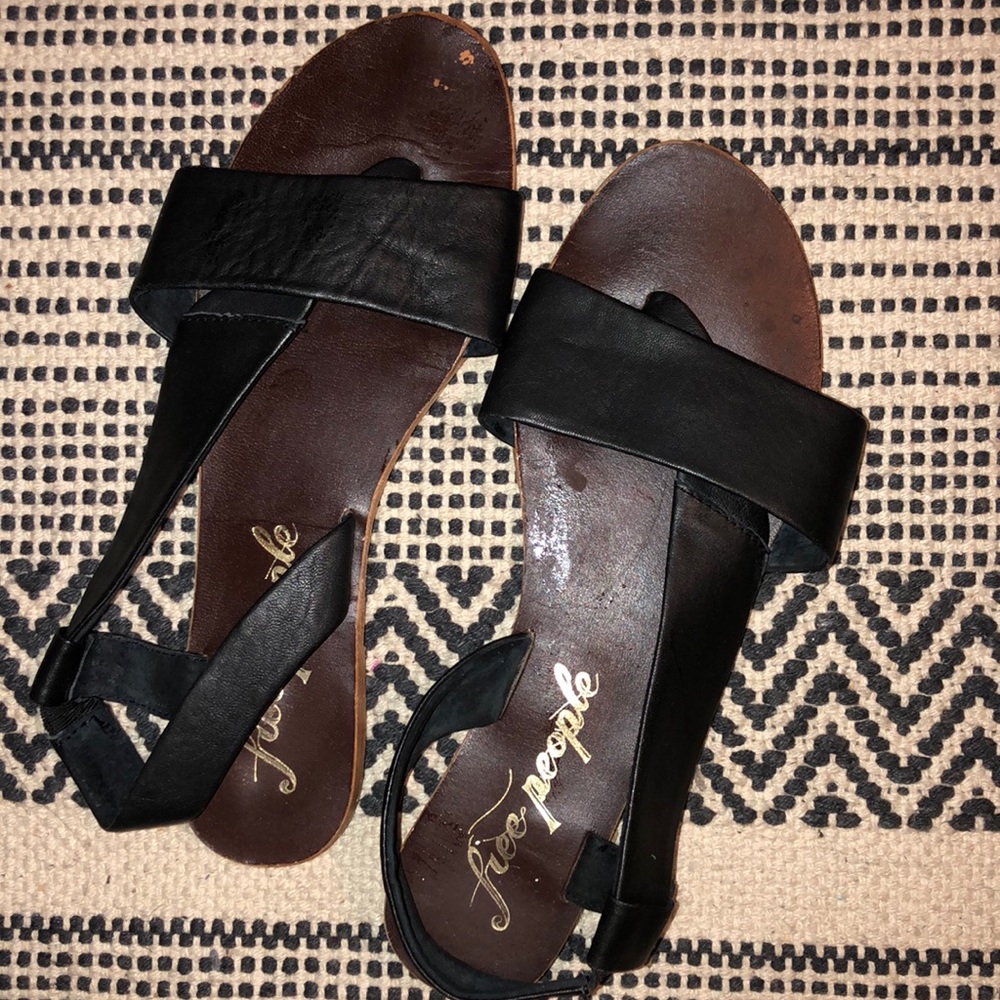 Black free people sandals